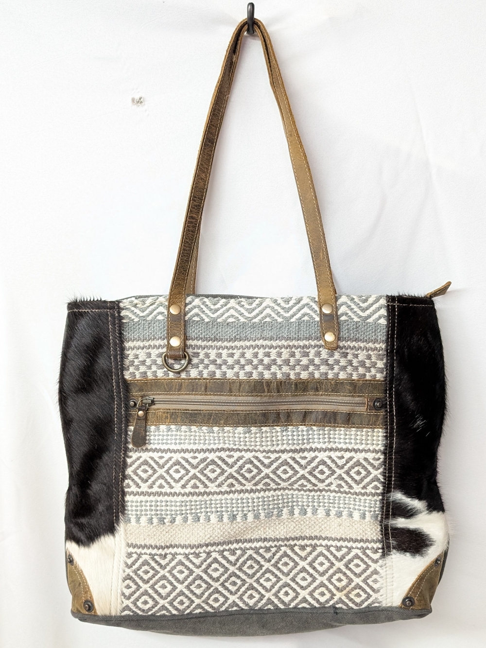 Myra Bag Large Tote Cowhide With Gray Geometric Pattern
